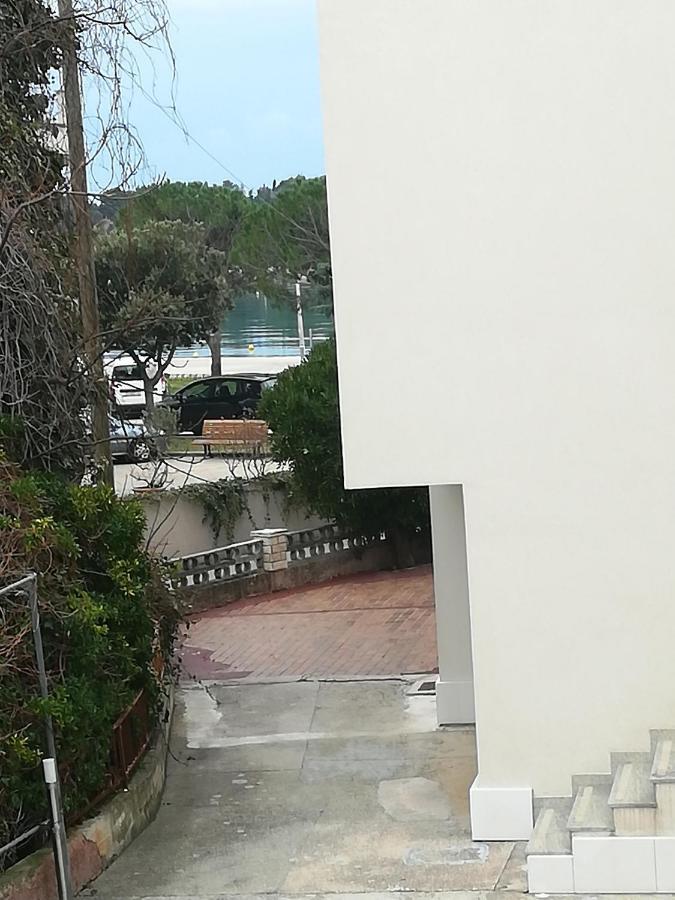 Apartments By The Sea Novalja, Pag - 17973 Ngoại thất bức ảnh