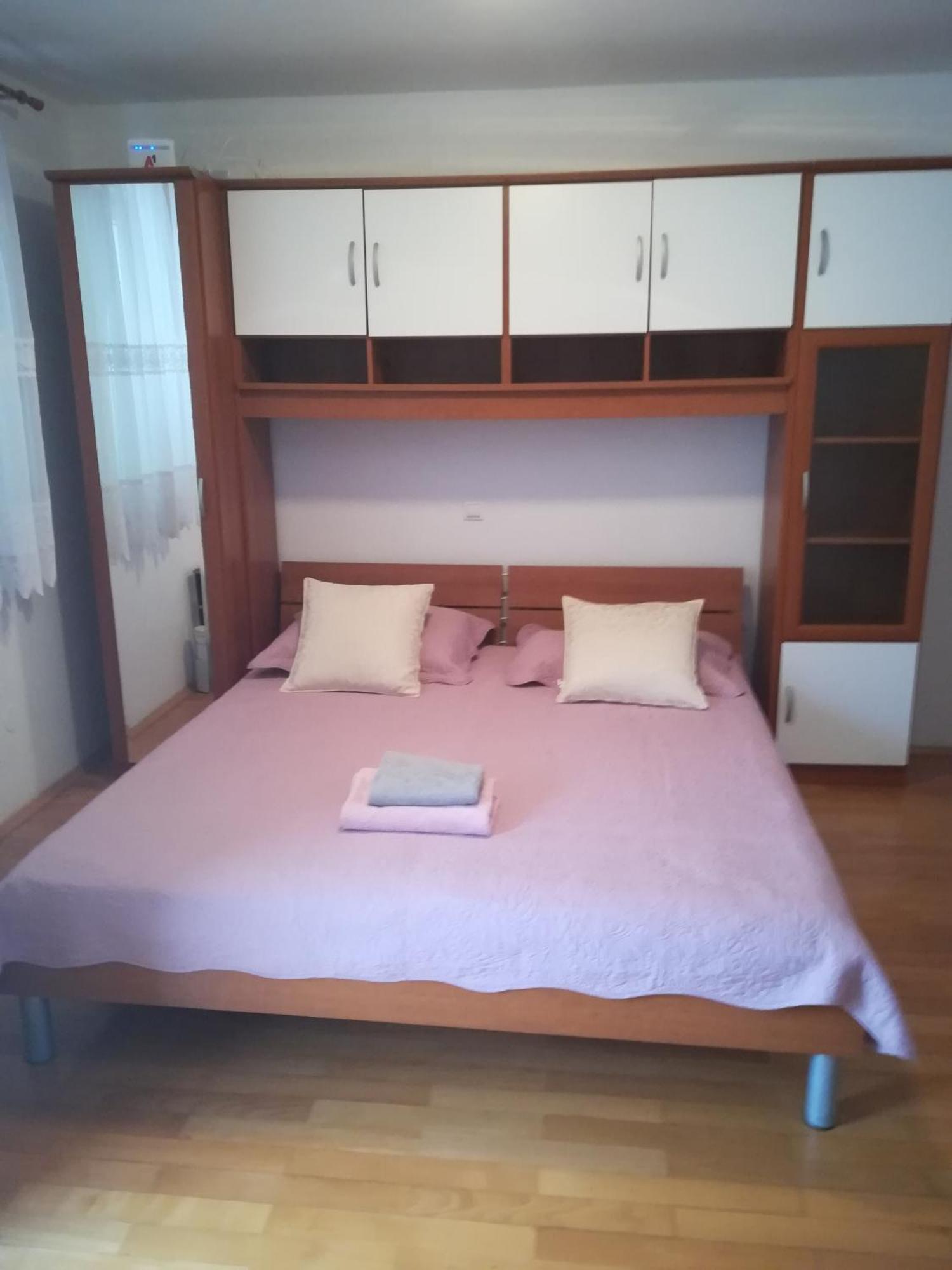 Apartments By The Sea Novalja, Pag - 17973 Phòng bức ảnh
